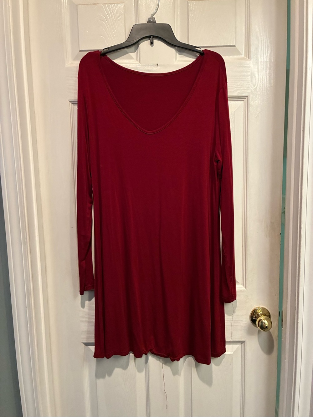 Women's Long Sleeve Red V-Neck Tunic Top